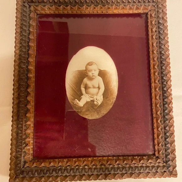 Tramp art photo frame and oval vintage frame - Picture 2 of 11